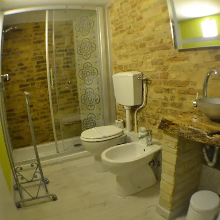 La Lanterna Фермо