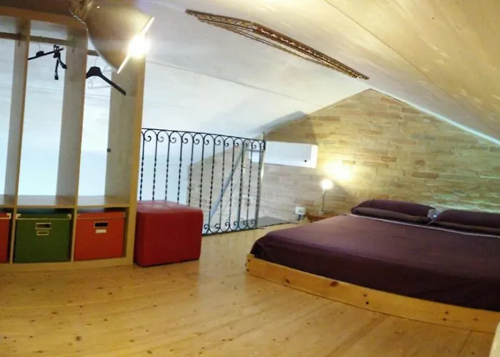 La Lanterna Bed & Breakfast